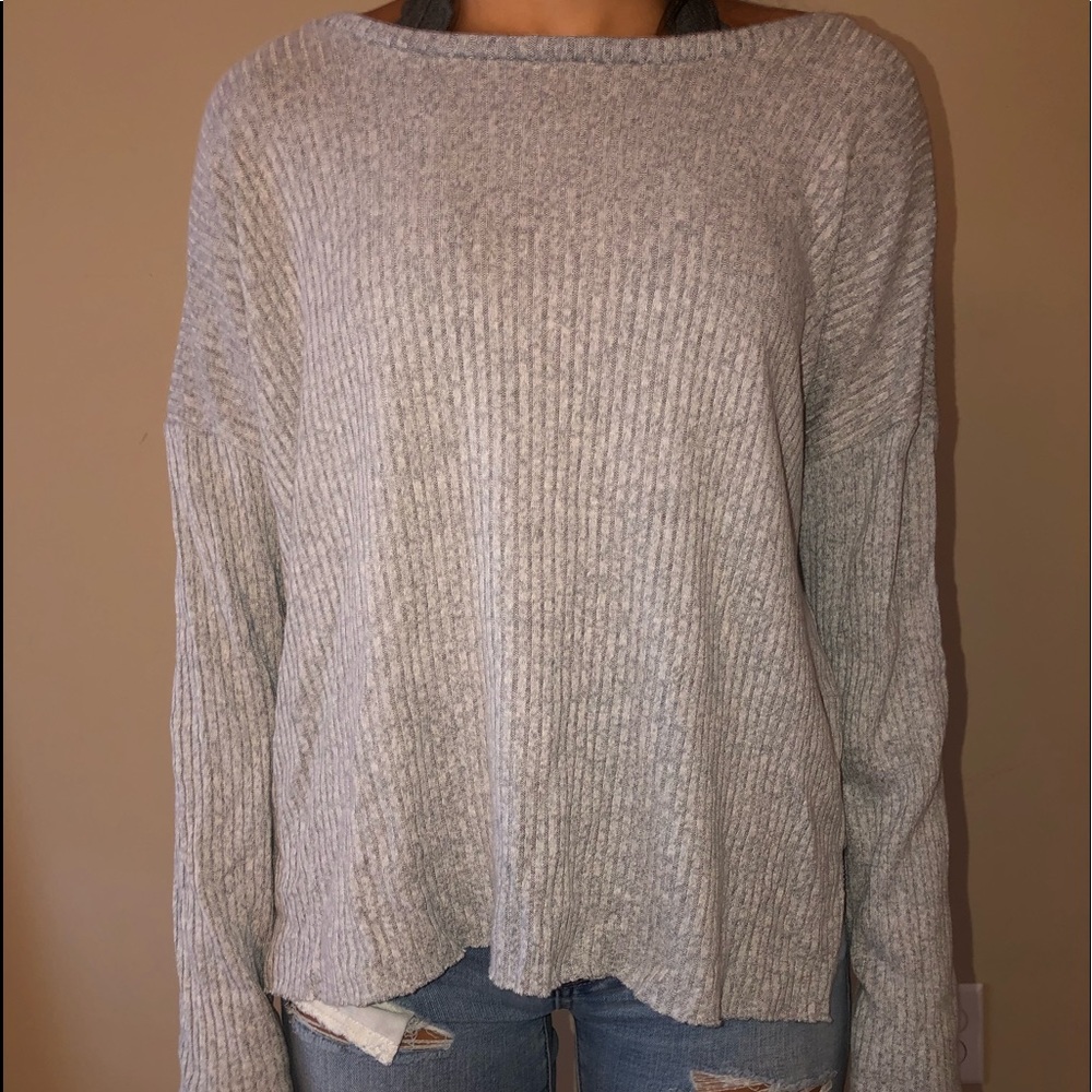 Grey long sleeve